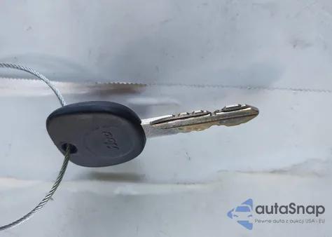 2001 Chevrolet Tahoe Ls z USA, uszkodzony, nr VIN 1GNEC13T71J218528